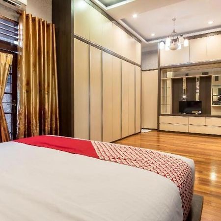 Oyo 619 Naufal Guest House Syariah Medan Kültér fotó