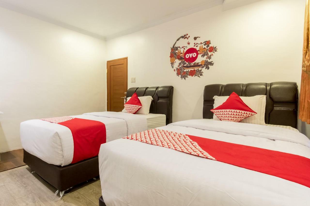 Oyo 619 Naufal Guest House Syariah Medan Kültér fotó